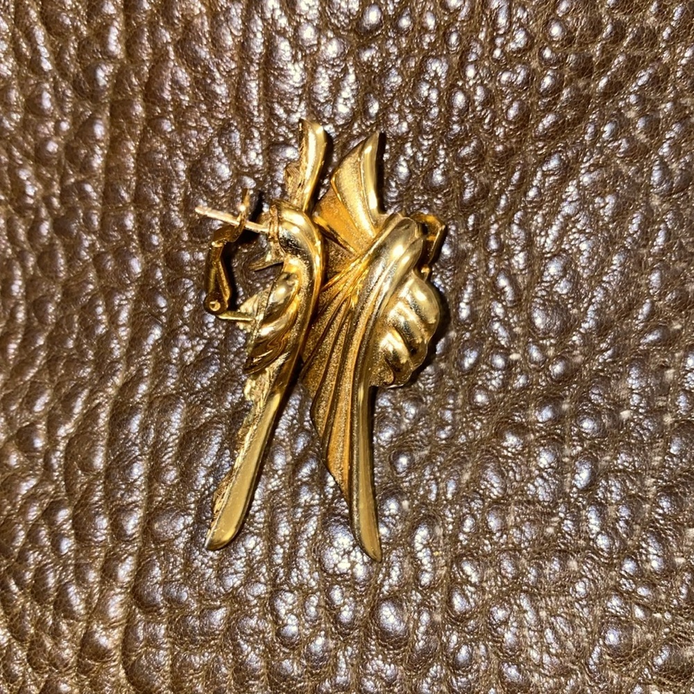 Givenchy Gold Wing Earrings - Picture 5 of 9